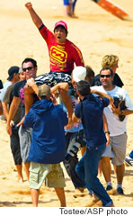 Miliani’s Kekoa Bacalso won the Billabong World Junior Championship at North Narrabeen, Sydney, Australia, and then celebrated