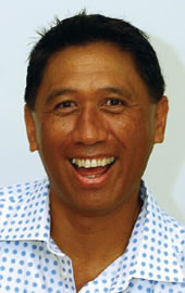 Kenneth Makuakane